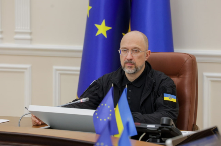 Фото: урядовий портал Шмигаль написав заяву про відставку