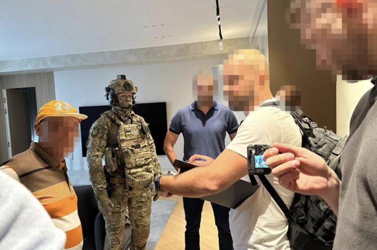 ДБР оголосило про підозру генеральному директору «Лісів України» ДБР оголосило про підозру генеральному директору «Лісів України»