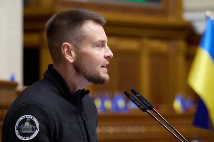 Фото: Олександр Бакумов/Facebook Співавтор законопроєкту, який обмежує незалежність САП і НАБУ, утримався від голосування