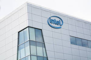 Intel скорочує штат майже на третину в межах масштабної реструктуризації