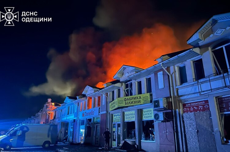 Фото: Володимир Зеленський / Telegram Зеленський: росія на пропозицію припинити вогонь відповіла понад сотнею дронів вночі