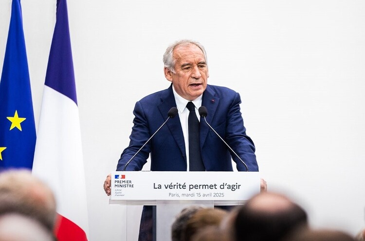 Франсуа Байру «Angry France»: французька влада незадоволена угодою США з Євросоюзом