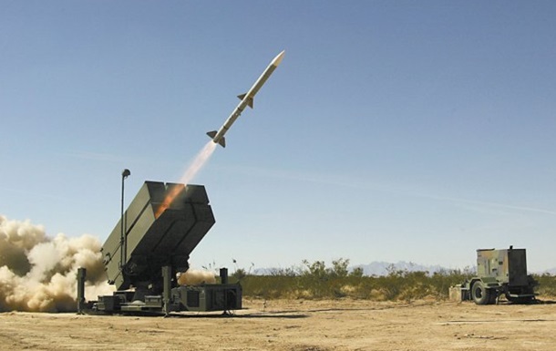 NASAMS німецького виробництва Інститут IfW: в останні місяці обсяг європейської допомоги Києву знизився вдвічі, а США не надали нової допомоги