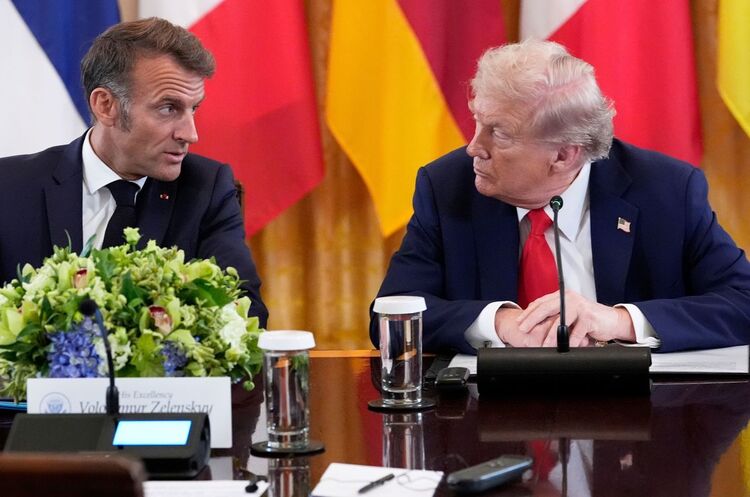 фото Alex Brandon/AP Макрон наполягає, що Європа має бути представлена на переговорах з Трампом, путіним та Зеленським