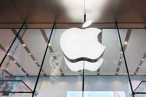 Apple     iPhone 17  䳿