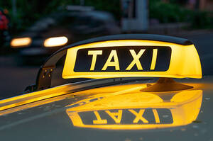 Bolt, Uklon  Uber      