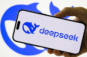   DeepSeek    ز-
