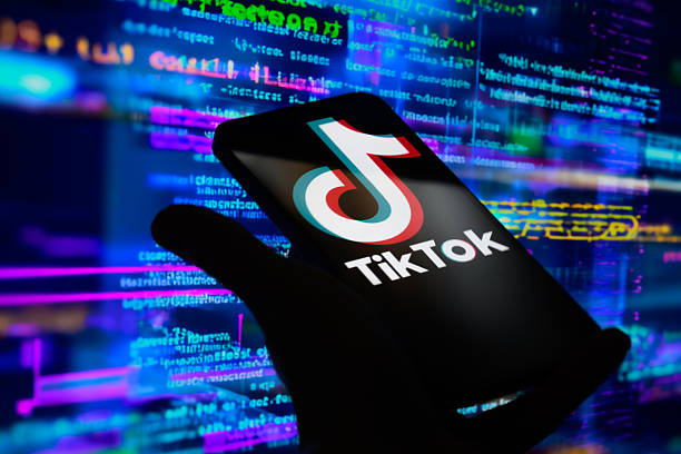 TikTok    ,     