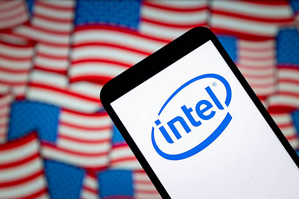 Intel попередила про можливі ризики після отримання частки США у компанії Intel попередила про можливі ризики після отримання частки США у компанії