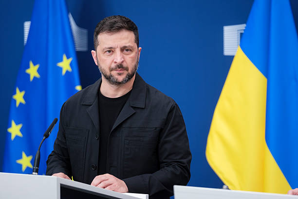 Ворог намагається зірвати підготовку України до зими – Зеленський Ворог намагається зірвати підготовку України до зими – Зеленський