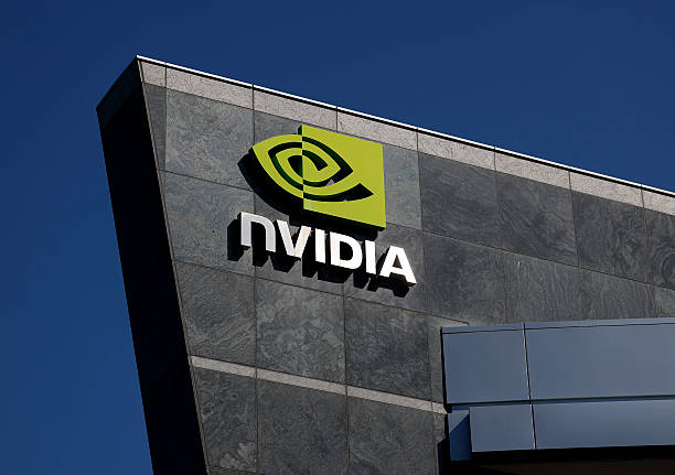Nvidia показала рекордний прибуток завдяки попиту на ШI-чіпи Blackwell Nvidia показала рекордний прибуток завдяки попиту на ШI-чіпи Blackwell