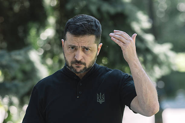 В опалювальний сезон для захисту енергооб'єктів закуповуватимуть додаткове ППО – Зеленський В опалювальний сезон для захисту енергооб'єктів закуповуватимуть додаткове ППО – Зеленський