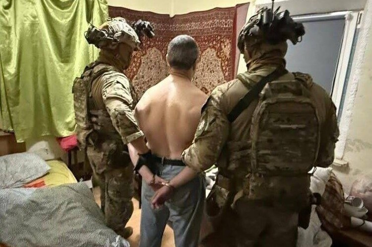 Підозрюваний у вбивстві Парубія зізнався у скоєному і розповів, як його завербували росіяни Підозрюваний у вбивстві Парубія зізнався у скоєному і розповів, як його завербували росіяни