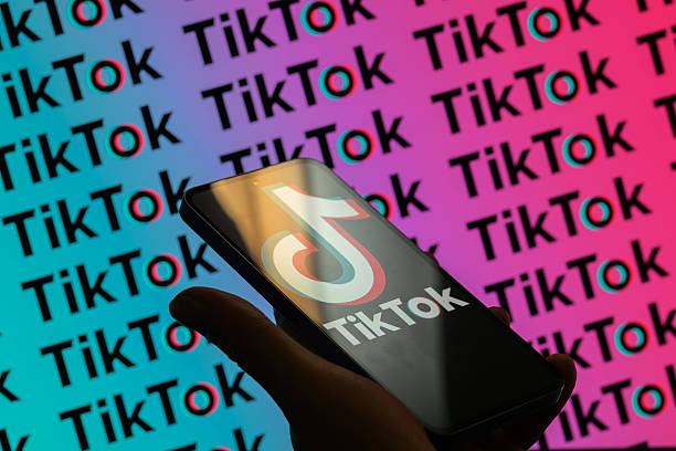 TikTok розширює можливості особистих повідомлень TikTok розширює можливості особистих повідомлень