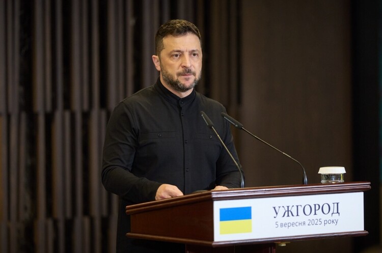 Зеленський анонсував запуск першої українсько-європейської виробничої лінії дронів у Данії Зеленський анонсував запуск першої українсько-європейської виробничої лінії дронів у Данії