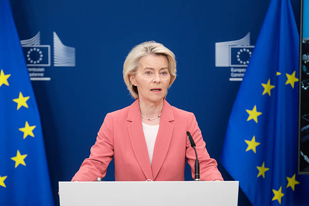 Президентка Єврокомісії анонсувала «репараційні кредити» для України Президентка Єврокомісії анонсувала «репараційні кредити» для України