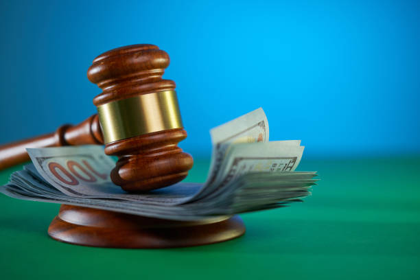 БЕБ підозрює службовця у розкраданні понад 10 млн грн БЕБ підозрює службовця у розкраданні понад 10 млн грн