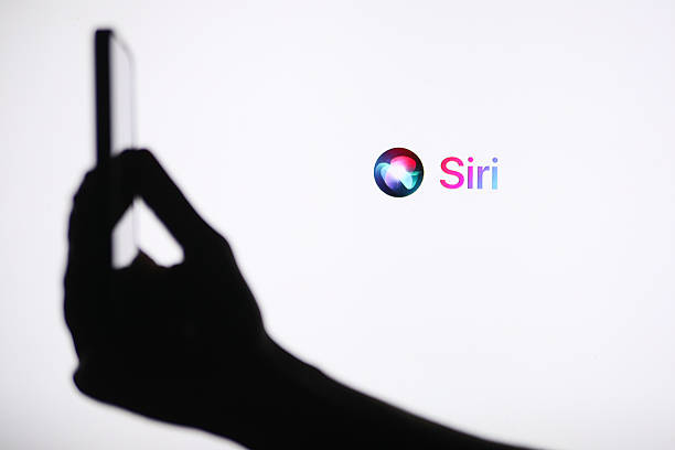 Apple   Siri    -