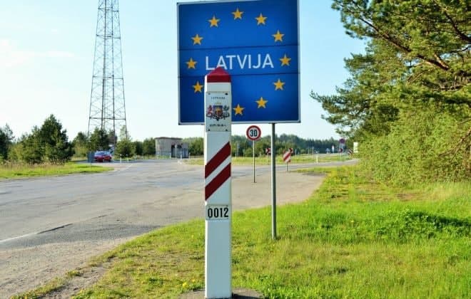 Країни Балтії готують плани масової евакуації жителів у разі нападу росії Країни Балтії готують плани масової евакуації жителів у разі нападу росії