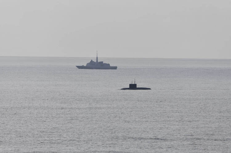 На росії заперечують, що їхній підводний човен «Новороссийск» сплив біля Франції через технічні несправності На росії заперечують, що їхній підводний човен «Новороссийск» сплив біля Франції через технічні несправності