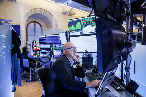 Індекс страху Wall Street сягнув максимуму за чотири місяці на тлі зростання напруженості в торгівлі та ШI-ейфорії Індекс страху Wall Street сягнув максимуму за чотири місяці на тлі зростання напруженості в торгівлі та ШI-ейфорії