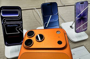 Apple     ,       iPhone