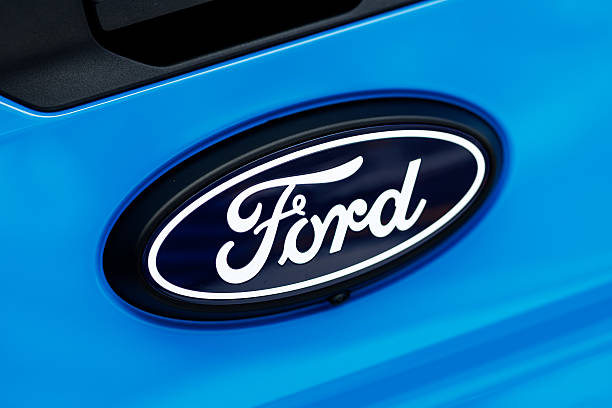Ford відкликає понад 59 000 автомобілів через ризик займання двигуна Ford відкликає понад 59 000 автомобілів через ризик займання двигуна