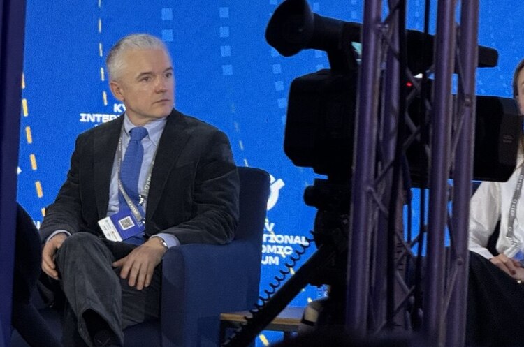 Україна має уникати європейського сценарію надмірної регуляції — генеральний директор «Філіп Морріс» Україна має уникати європейського сценарію надмірної регуляції — генеральний директор «Філіп Морріс»