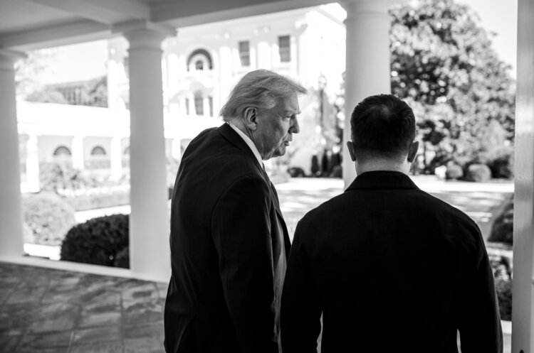 Фото: The White House/Х Зеленський привіз Трампу карти з «больовими точками» рф – ЗМІ