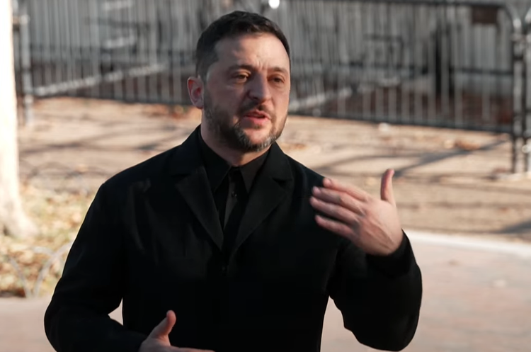Скріншот з відео Україна та США публічно не говоритимуть про далекобійні ракети – Зеленський