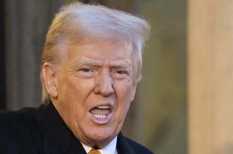 Трамп заявив, що не знизить високі тарифи для Індії, поки вона не припинить купувати російську нафту Трамп заявив, що не знизить високі тарифи для Індії, поки вона не припинить купувати російську нафту