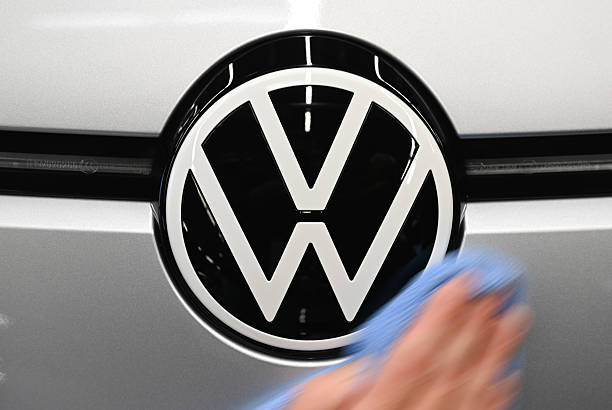 Volkswagen зупиняє виробництво ключових моделей через дефіцит чипів Volkswagen зупиняє виробництво ключових моделей через дефіцит чипів