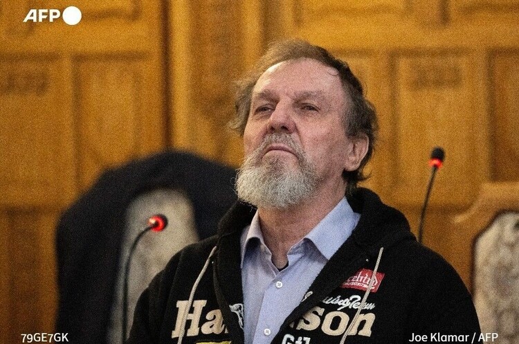 Письменника, який скоїв замах на Фіцо, засудили до 21 року ув’язнення Письменника, який скоїв замах на Фіцо, засудили до 21 року ув’язнення