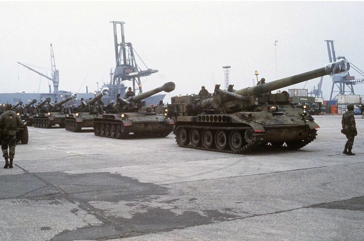 фото US Army Україна отримає від Греції десятки американських гаубиць