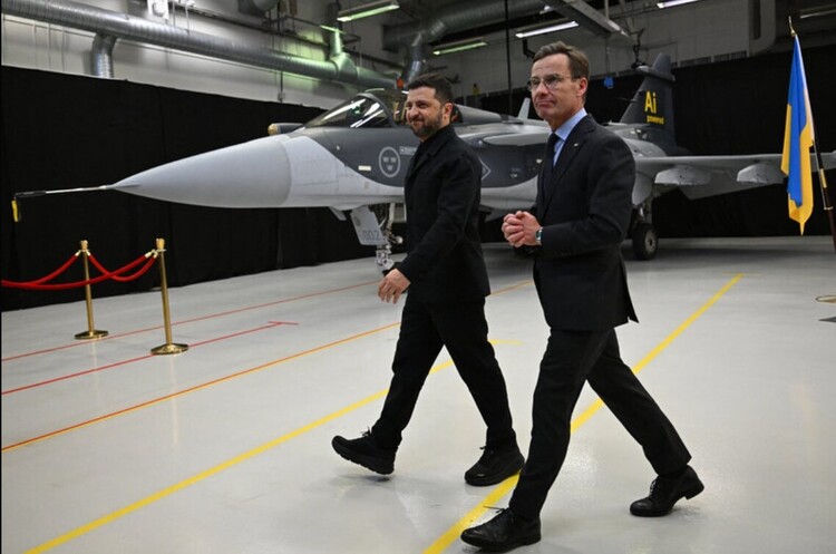 :      150  Gripen     