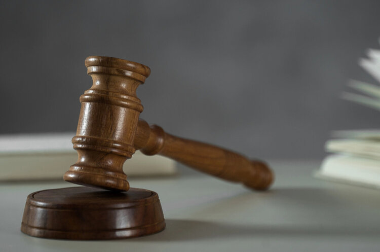 Фото: depositphotos Суд у Швейцарії відмовив російському олігарху Калантирському в розблокуванні активів