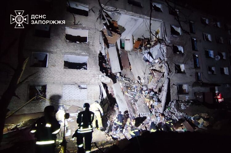 Фото: ДСНС України росія випустила по Україні понад 650 дронів і більш ніж 50 ракет