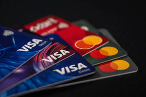 Український бізнес продовжує зростати: підприємці активніше виходять на експорт і переходять на безготівкові розрахунки Український бізнес продовжує зростати: підприємці активніше виходять на експорт і переходять на безготівкові розрахунки