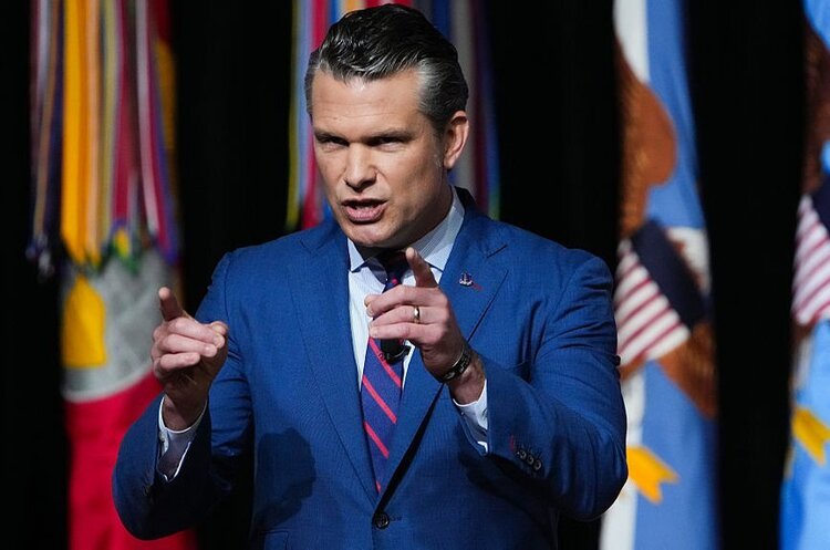 Фото: Getty Images США і Китай встановлять прямий військовий зв’язок – Гегсет