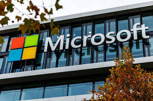 Microsoft уклала п’ятирічний контракт із IREN на $9,7 млрд для доступу до найновіших AI-процесорів Nvidia Microsoft уклала п’ятирічний контракт із IREN на $9,7 млрд для доступу до найновіших AI-процесорів Nvidia