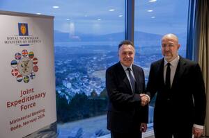 Норвегія виділить $7 млрд на оборонні потреби України у наступному році Норвегія виділить $7 млрд на оборонні потреби України у наступному році