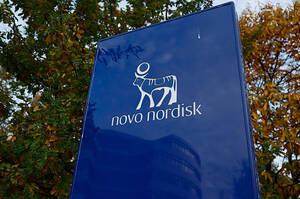 Фармацевтичні гіганти США розпочнуть прямі продажі ліків пацієнтам після тиску адміністрації Трампа Фармацевтичні гіганти США розпочнуть прямі продажі ліків пацієнтам після тиску адміністрації Трампа