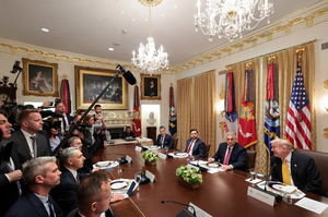 Угорщина домоглася від США звільнення від санкцій проти російських енергоносіїв Угорщина домоглася від США звільнення від санкцій проти російських енергоносіїв