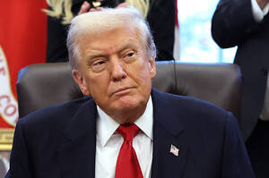 Трамп підписав закон про фінансування уряду Трамп підписав закон про фінансування уряду