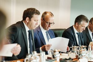 Німеччина заклала в бюджет рекордну суму для допомоги Україні Німеччина заклала в бюджет рекордну суму для допомоги Україні