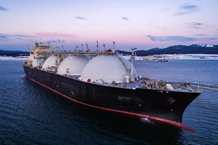 300  .   LNG:   ORLEN    2026 