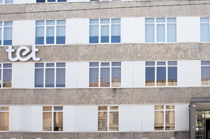     :   Tet    -    Amazon, Microsoft  Google