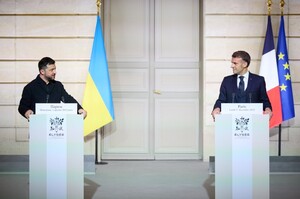 Макрон: «Коаліція охочих» завершила роботу з розробки гарантій безпеки для України Макрон: «Коаліція охочих» завершила роботу з розробки гарантій безпеки для України