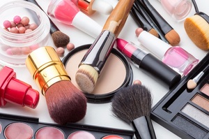 Виробників і імпортерів косметики переводять у «цифру» Виробників і імпортерів косметики переводять у «цифру»