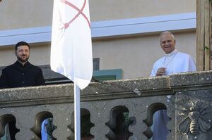 Зеленський зустрівся з Папою Римським Левом XIV у Кастель Гандольфо Зеленський зустрівся з Папою Римським Левом XIV у Кастель Гандольфо
